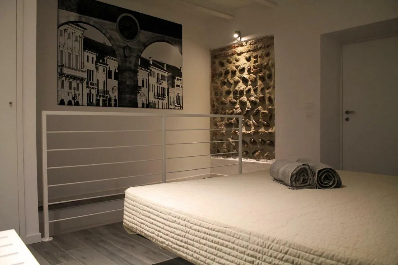 Apartment Intero Appartamento La Barcaccia Verona